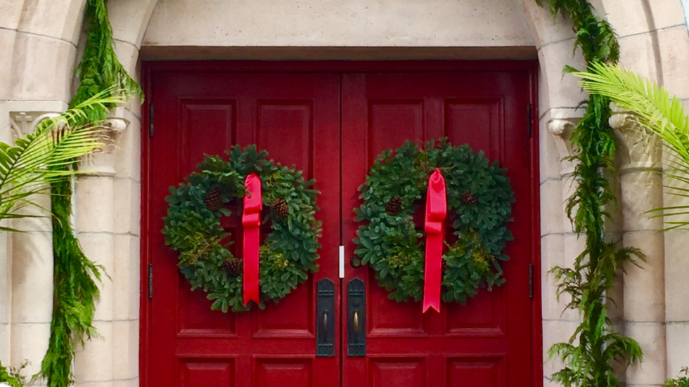 Donate to Redeemer's Christmas Flowers - Church of the Redeemer